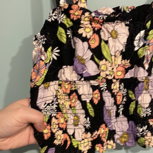 AFRM smocked tie tank top - Picture 2 of 8